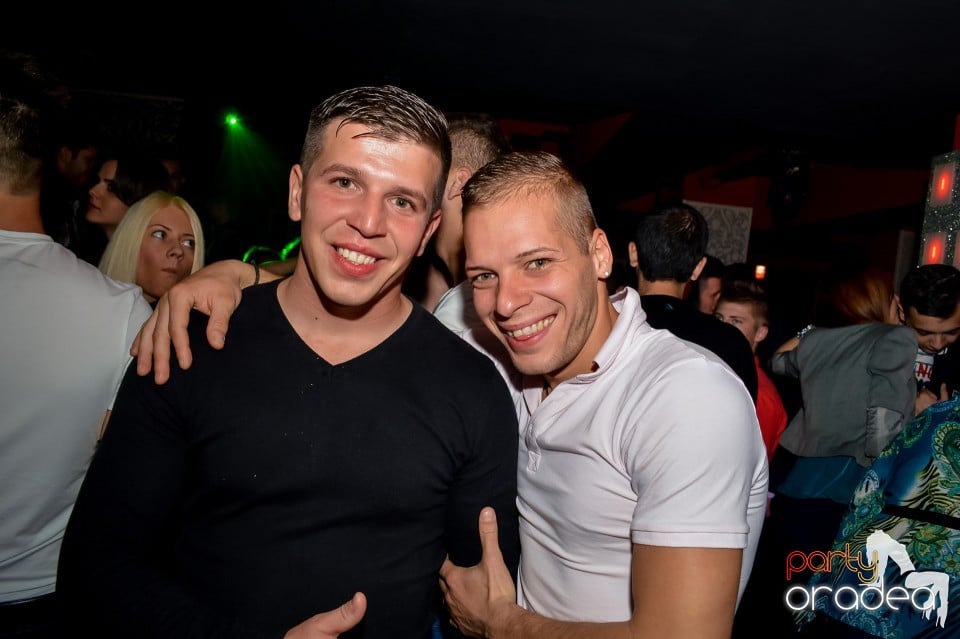 Muzica live Blaga de la Oradea, 