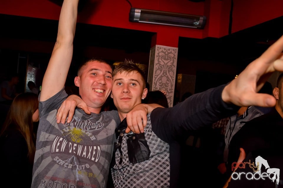 Muzica live Blaga de la Oradea, 