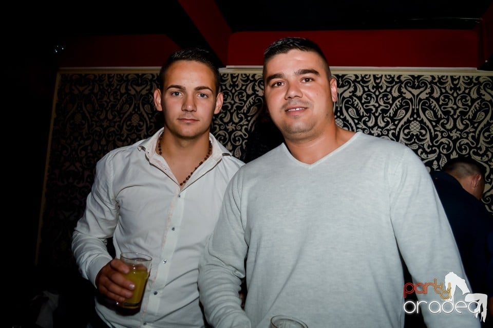 Muzica live Blaga de la Oradea, 