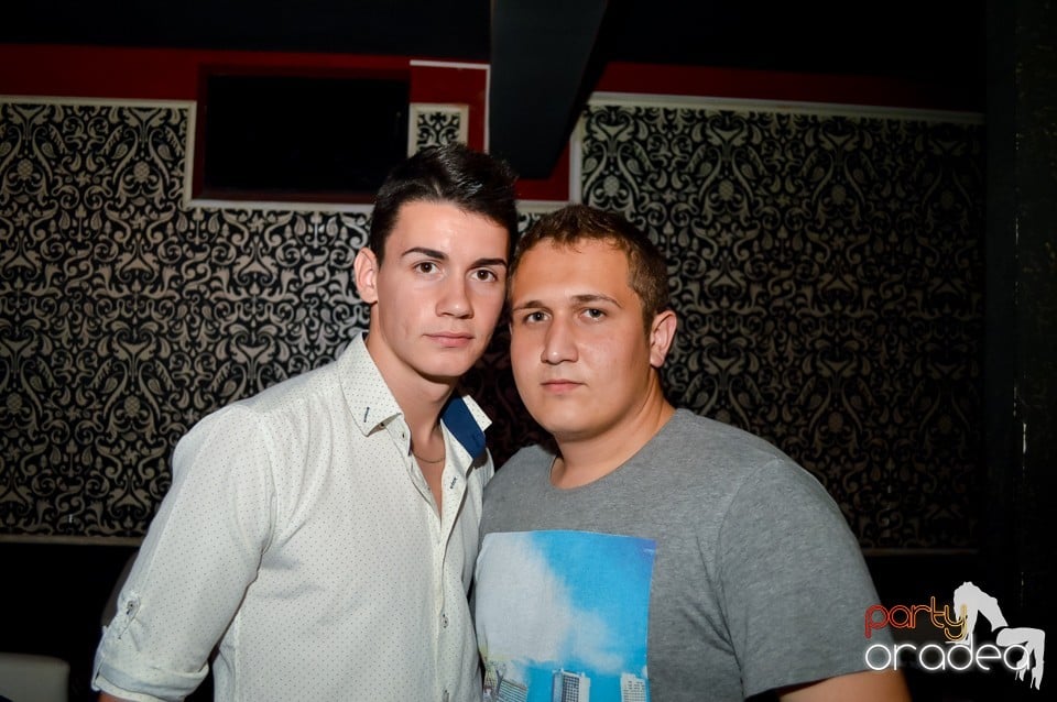 Muzica live Blaga de la Oradea, 