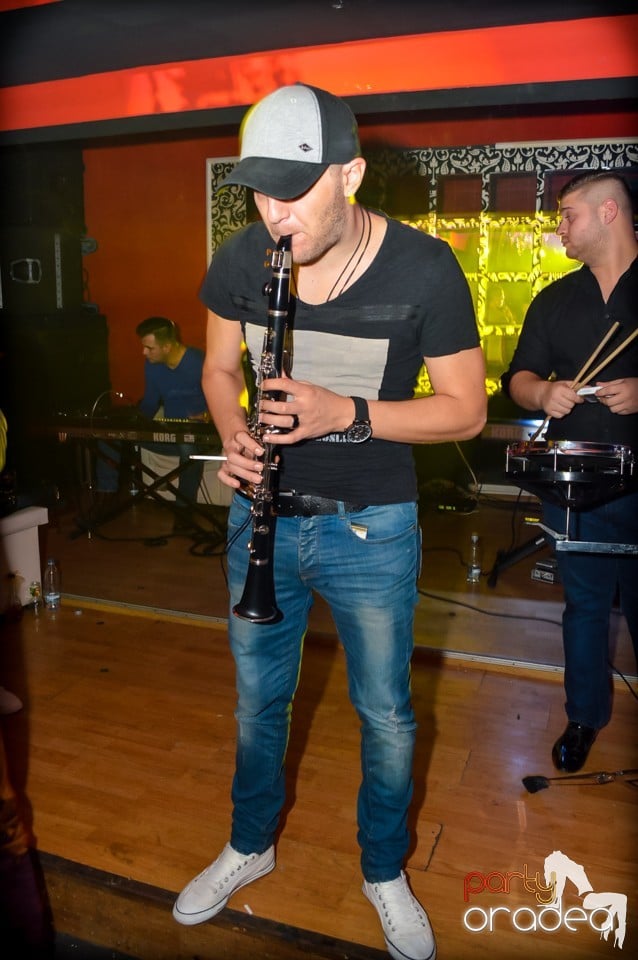 Muzica live Blaga de la Oradea, 