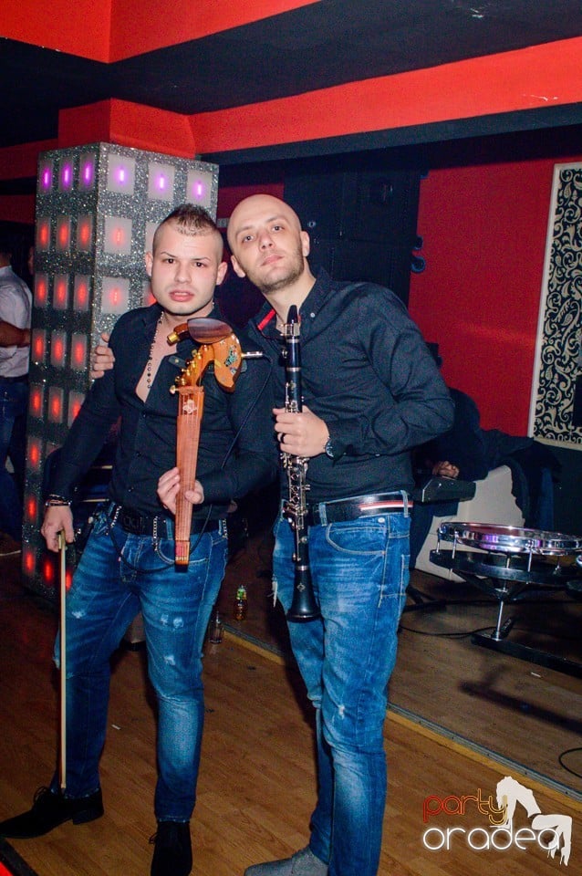 Muzica live Blaga de la Oradea,