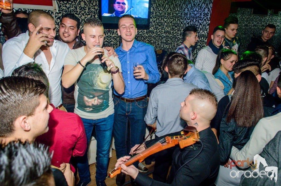 Muzica live Blaga de la Oradea, 