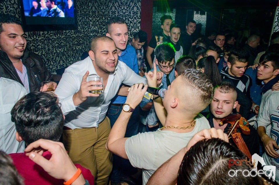 Muzica live Blaga de la Oradea,