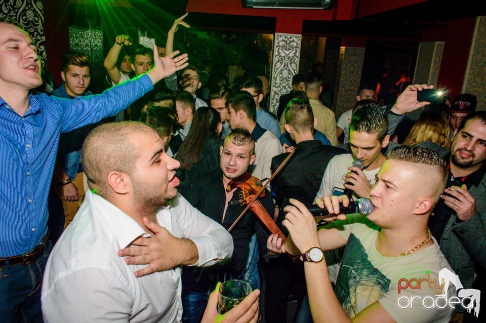 Muzica live Blaga de la Oradea,