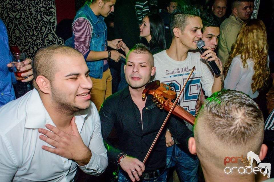 Muzica live Blaga de la Oradea,