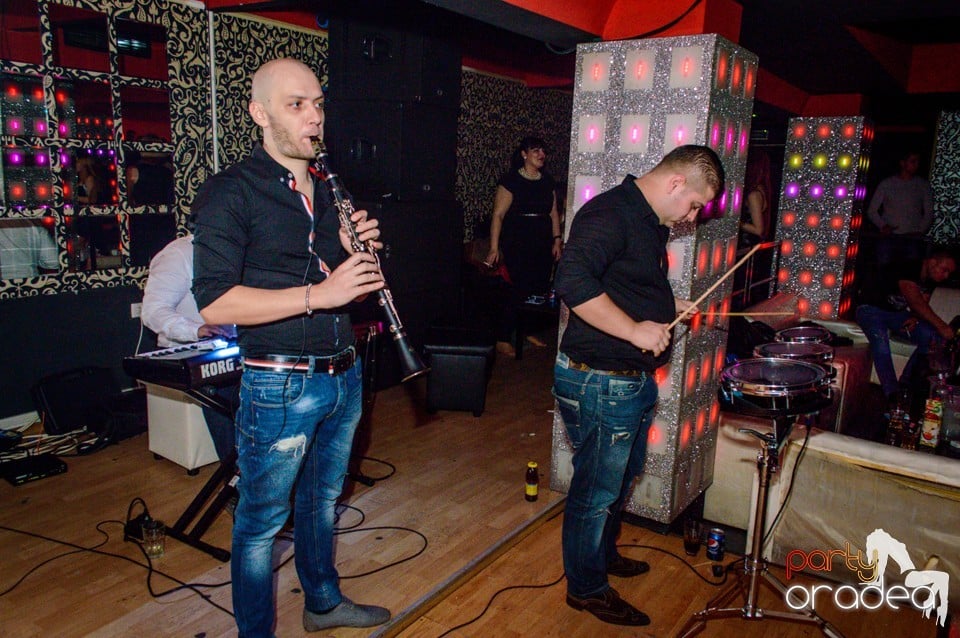 Muzica live Blaga de la Oradea,