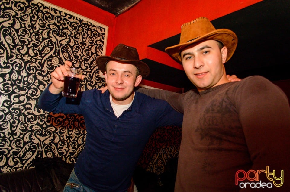 Muzica live Blaga de la Oradea, 