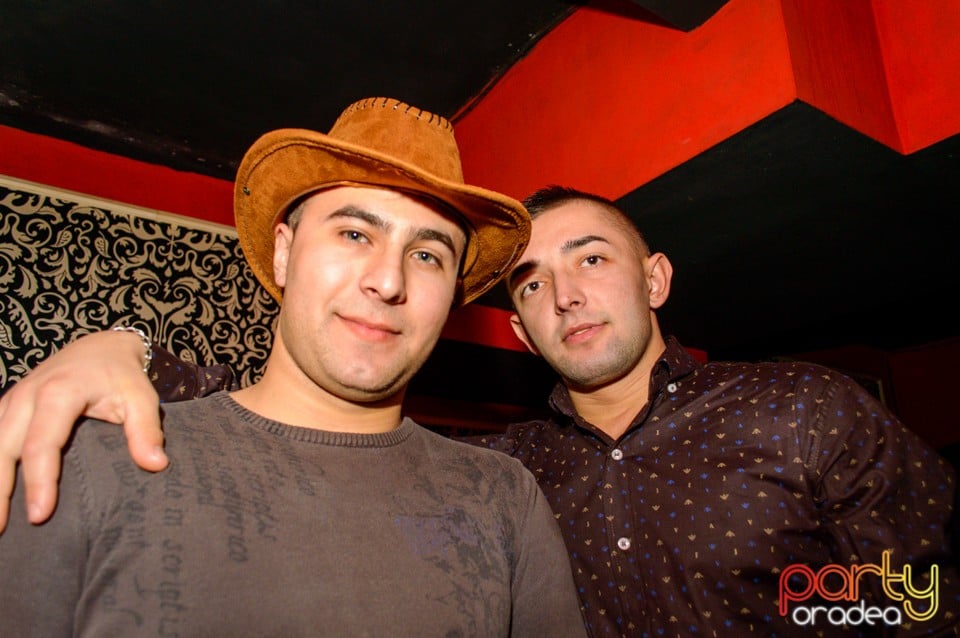 Muzica live Blaga de la Oradea, 