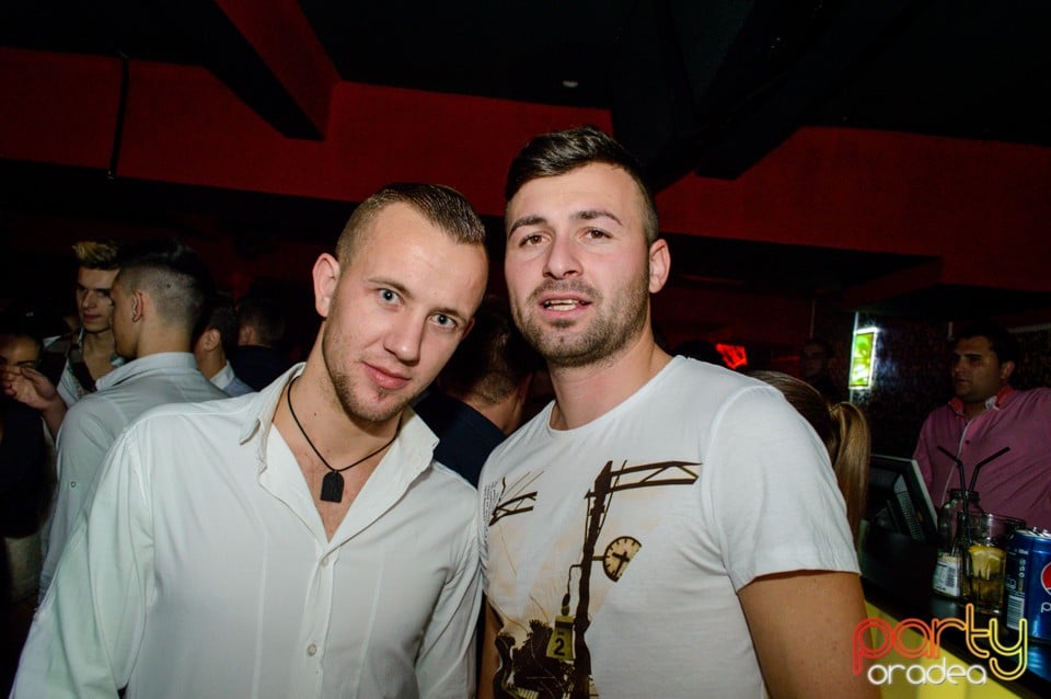 Muzica live Blaga de la Oradea, 