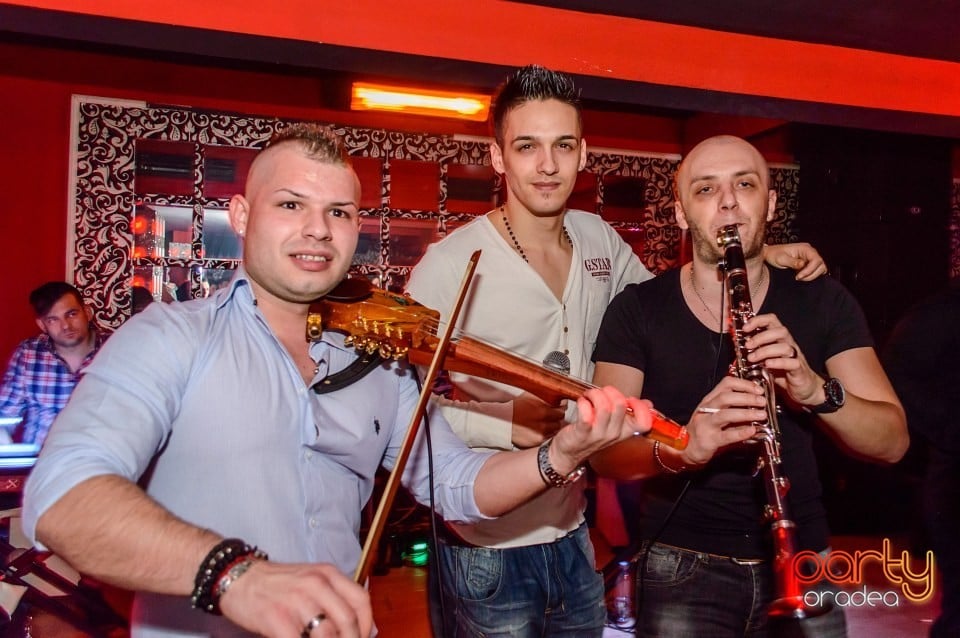 Muzica live Blaga de la Oradea, 