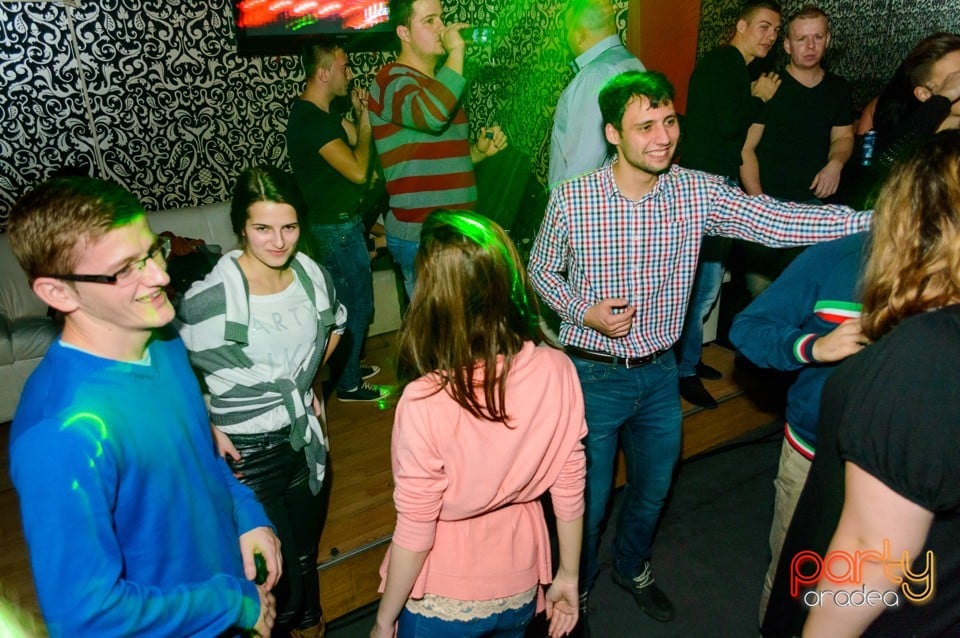 Muzica live Blaga de la Oradea, 