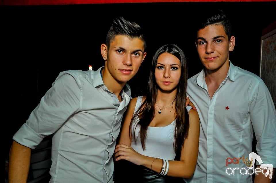 Muzica live Blaga de la Oradea, 