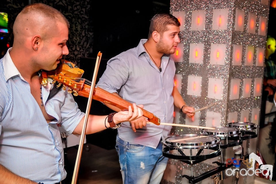Muzica live Blaga de la Oradea, 