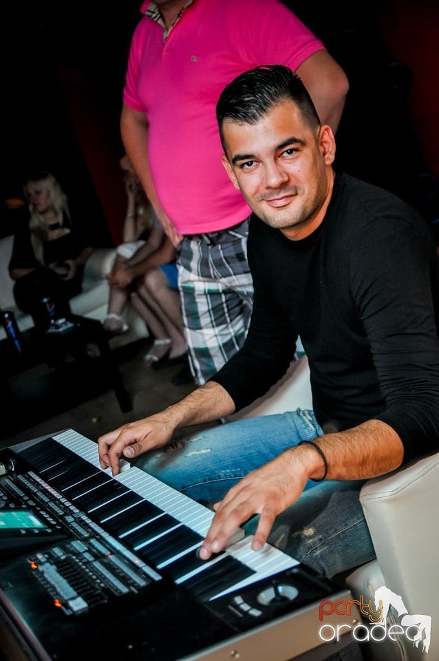 Muzica live Blaga de la Oradea, 