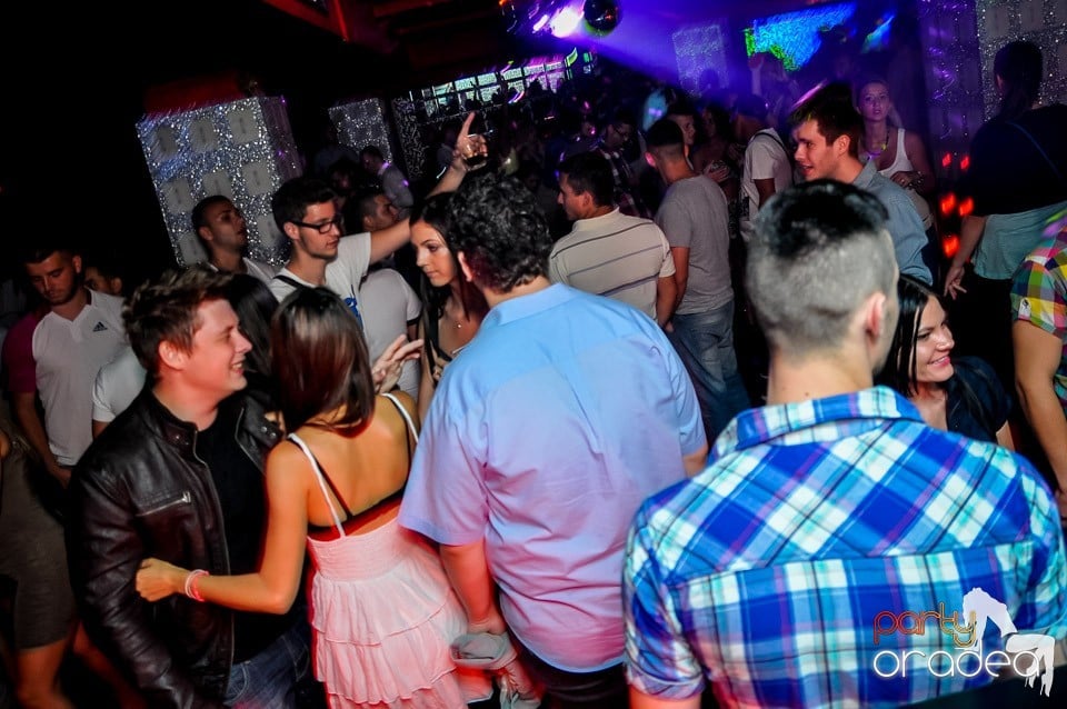 Muzica live Blaga de la Oradea, 