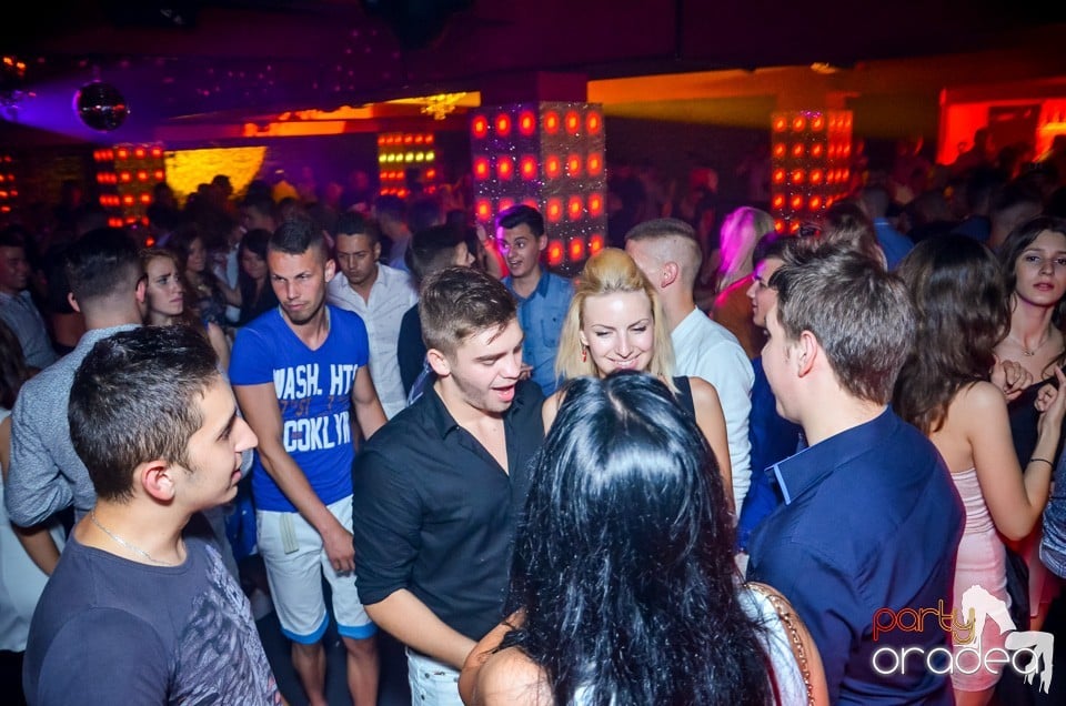 Muzica live Blaga de la Oradea, 