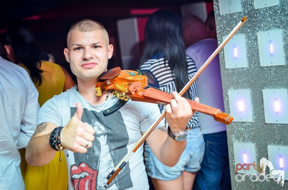 Muzica live Blaga de la Oradea, 