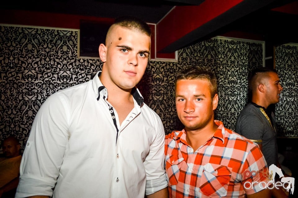 Muzica live Blaga de la Oradea, 