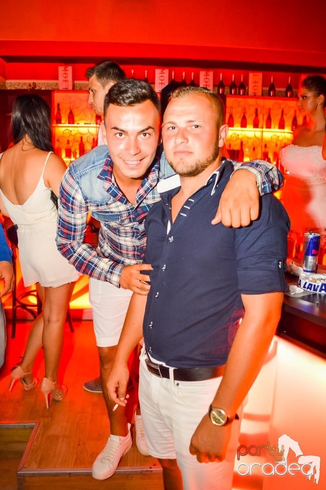 Muzica live Blaga de la Oradea, 