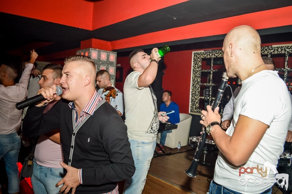 Muzica live Blaga de la Oradea, 