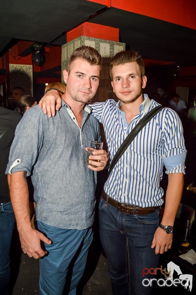 Muzica live Blaga de la Oradea, 