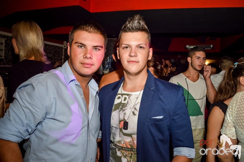 Muzica live Blaga de la Oradea, 