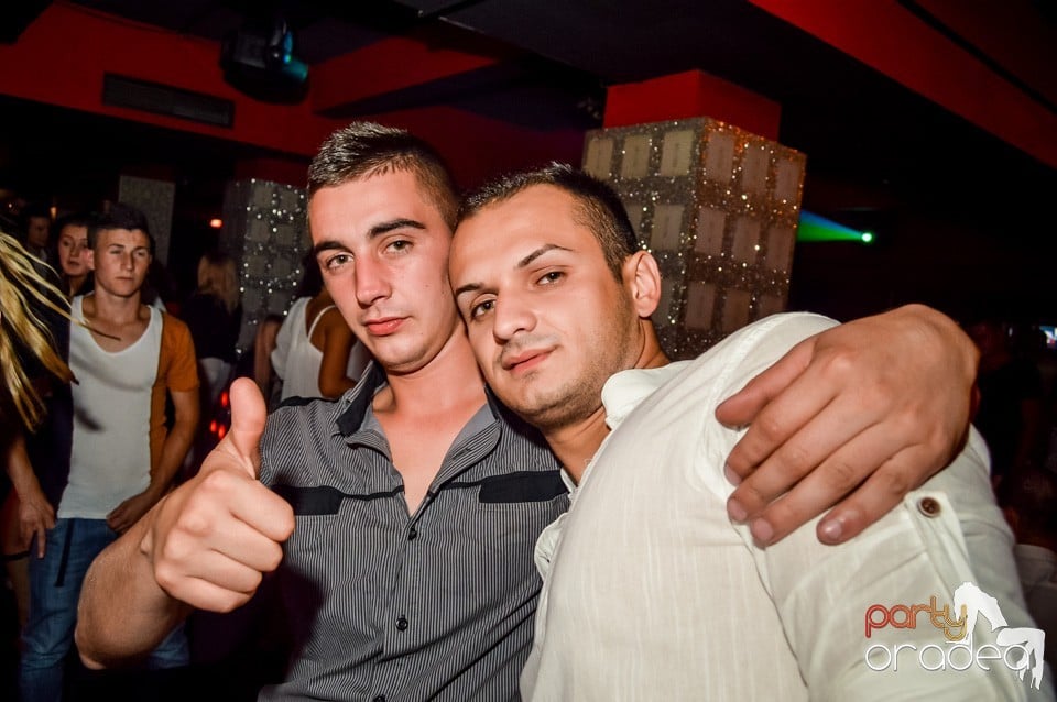 Muzica live Blaga de la Oradea, 