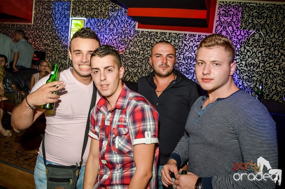 Muzica live Blaga de la Oradea, 