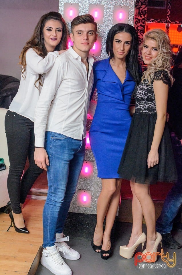 Muzică live la Club Life, 