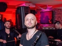 Muzică live la Club Life