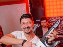 Muzică live la Club Life