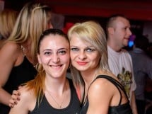 Muzică live la Club Life