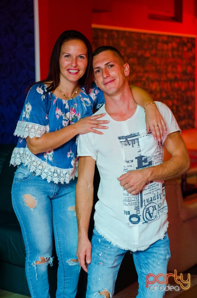 Muzica live @ Life Club, 
