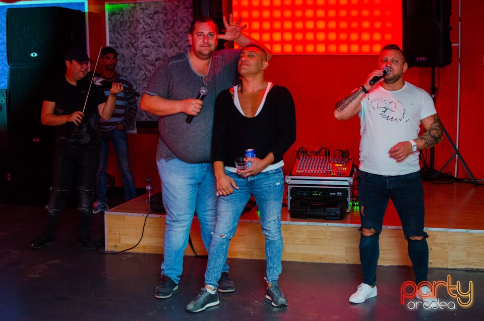 Muzica live @ Life Club, 