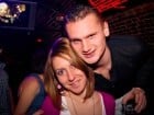 Muzică şi dans în Club Escape