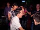 Muzică şi dans în Club Escape