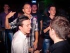 Muzică şi dans în Club Escape