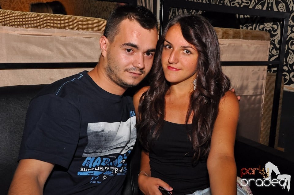 Muzică şi voie bună în Life Club,