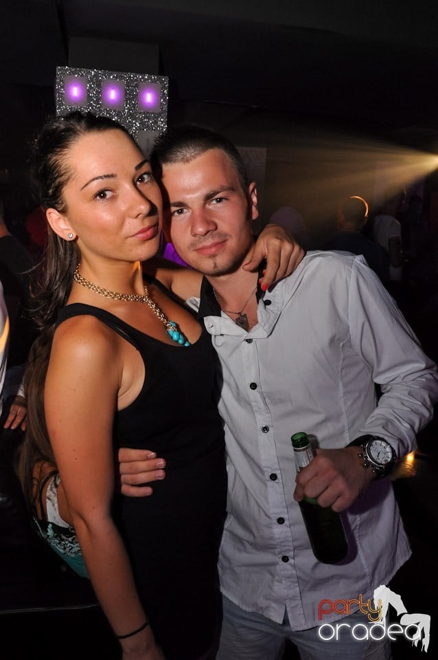 Muzică şi voie bună în Life Club,