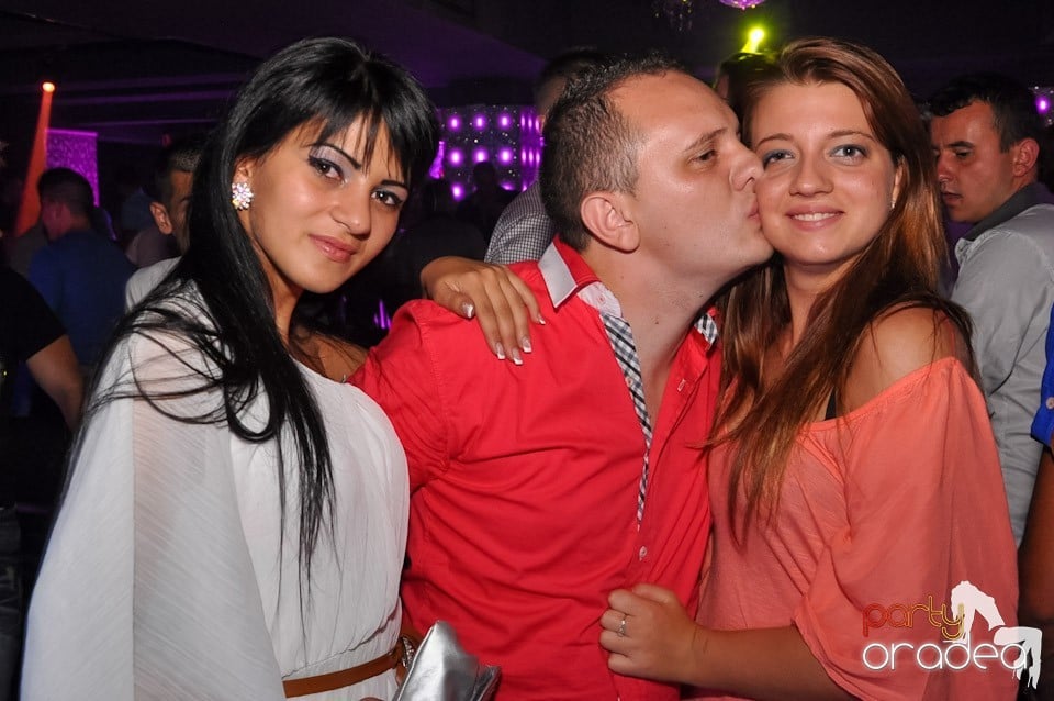 Muzică şi voie bună în Life Club,