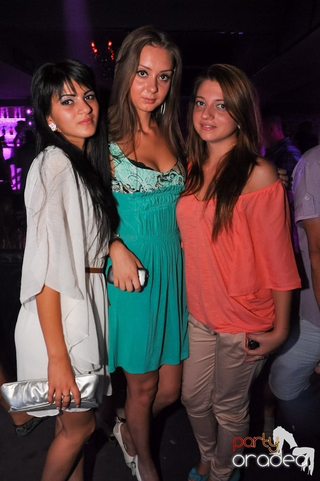 Muzică şi voie bună în Life Club,