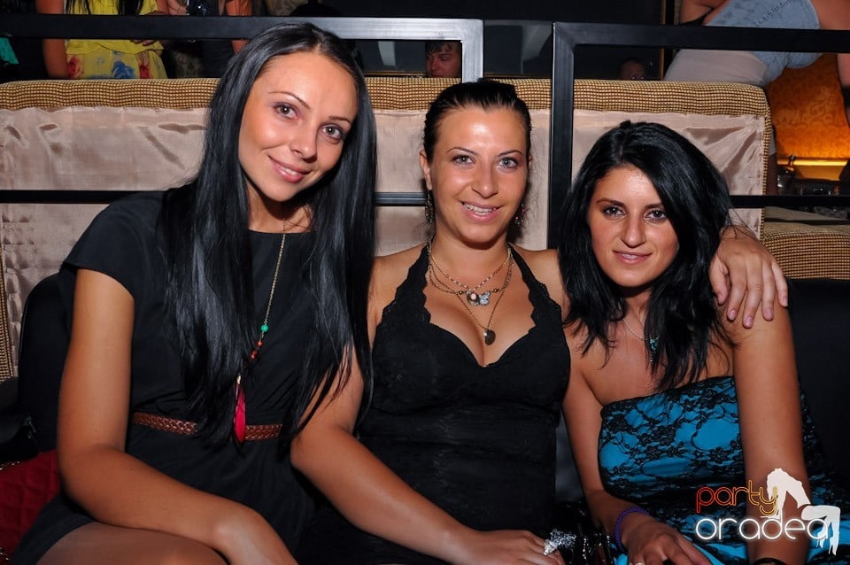 Muzică şi voie bună în Life Club,