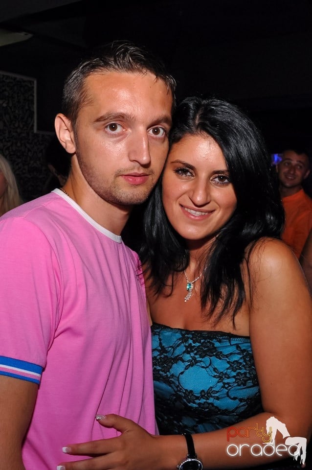 Muzică şi voie bună în Life Club,