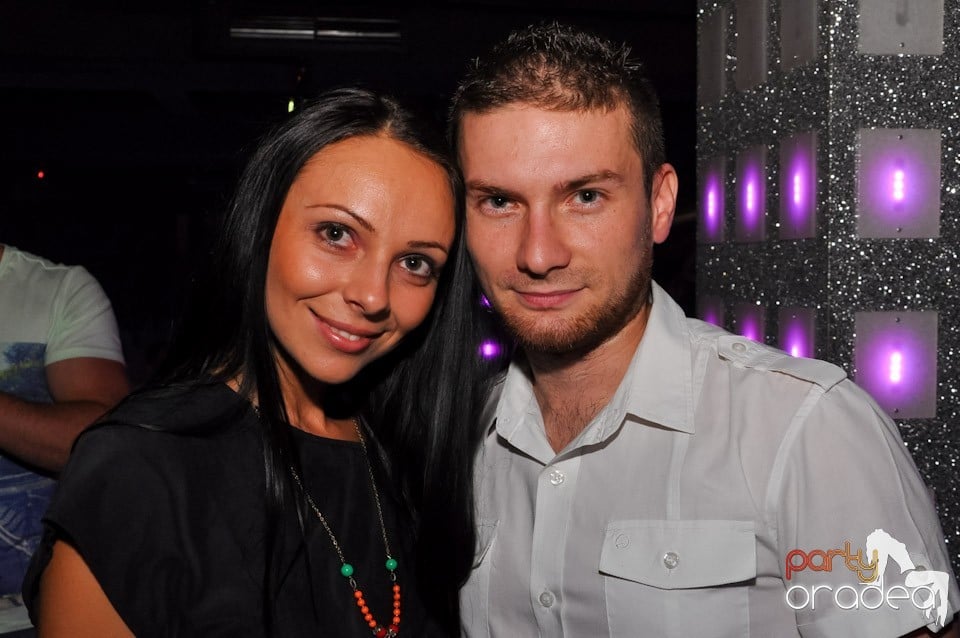 Muzică şi voie bună în Life Club,