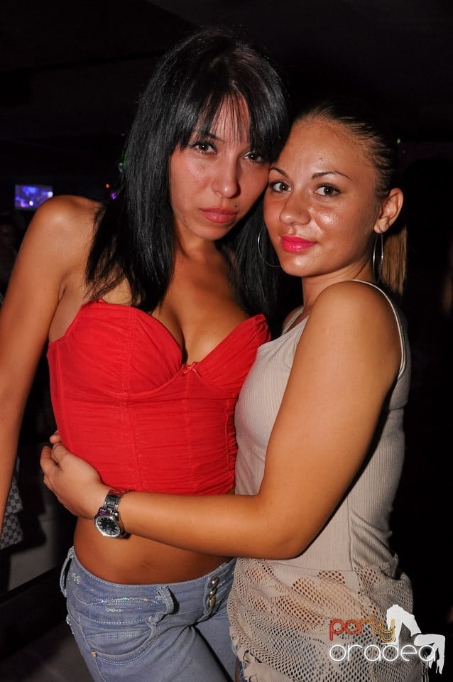 Muzică şi voie bună în Life Club,