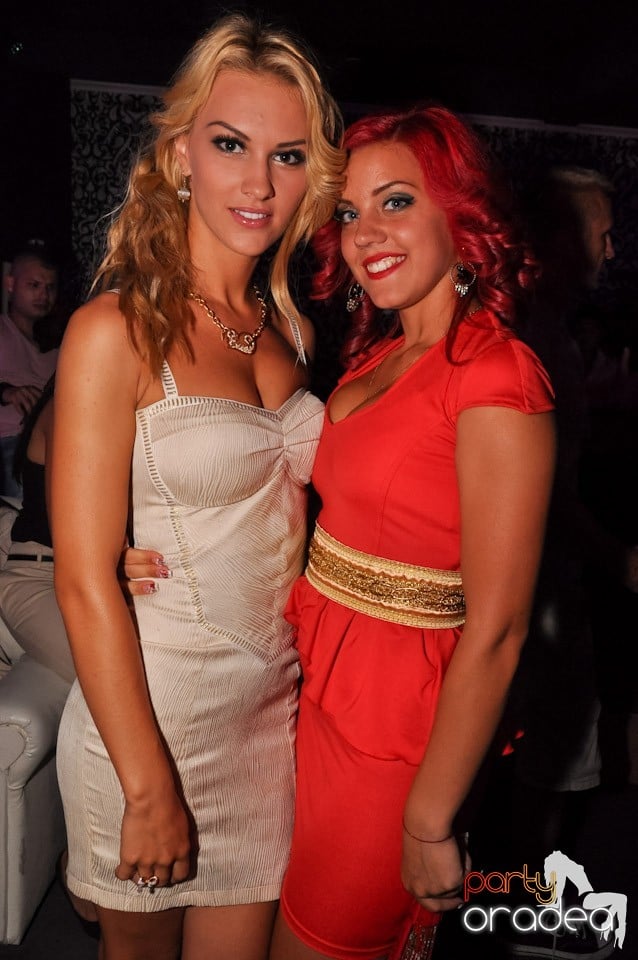 Muzică şi voie bună în Life Club,