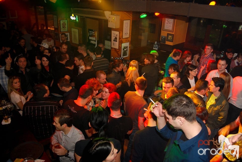 Muzică şi voie bună în Lord's, Lord's Pub
