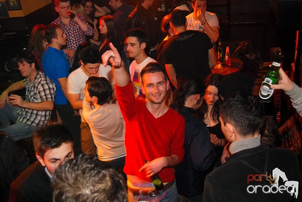 Muzică şi voie bună în Lord's, Lord's Pub