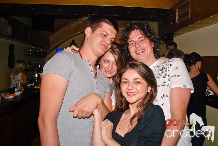 Muzică şi voie bună în Yellow Submarine, 